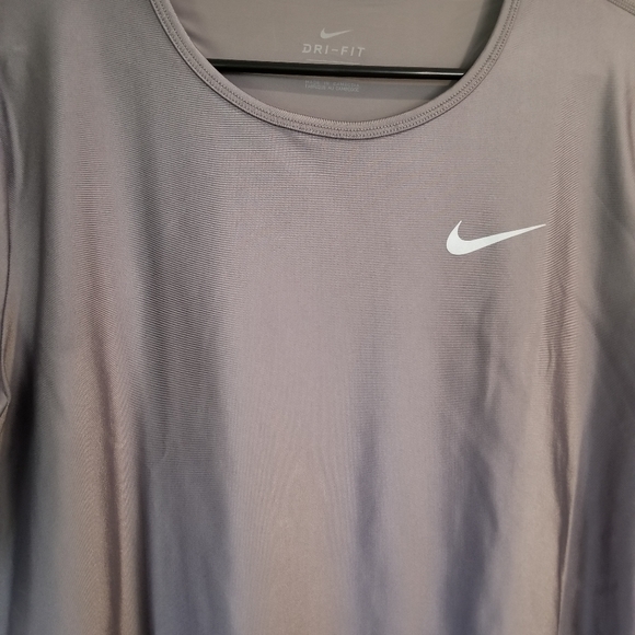 Nike Womens Dry Fit Workout Top Grey XL AJ2773-036 - Picture 4 of 7